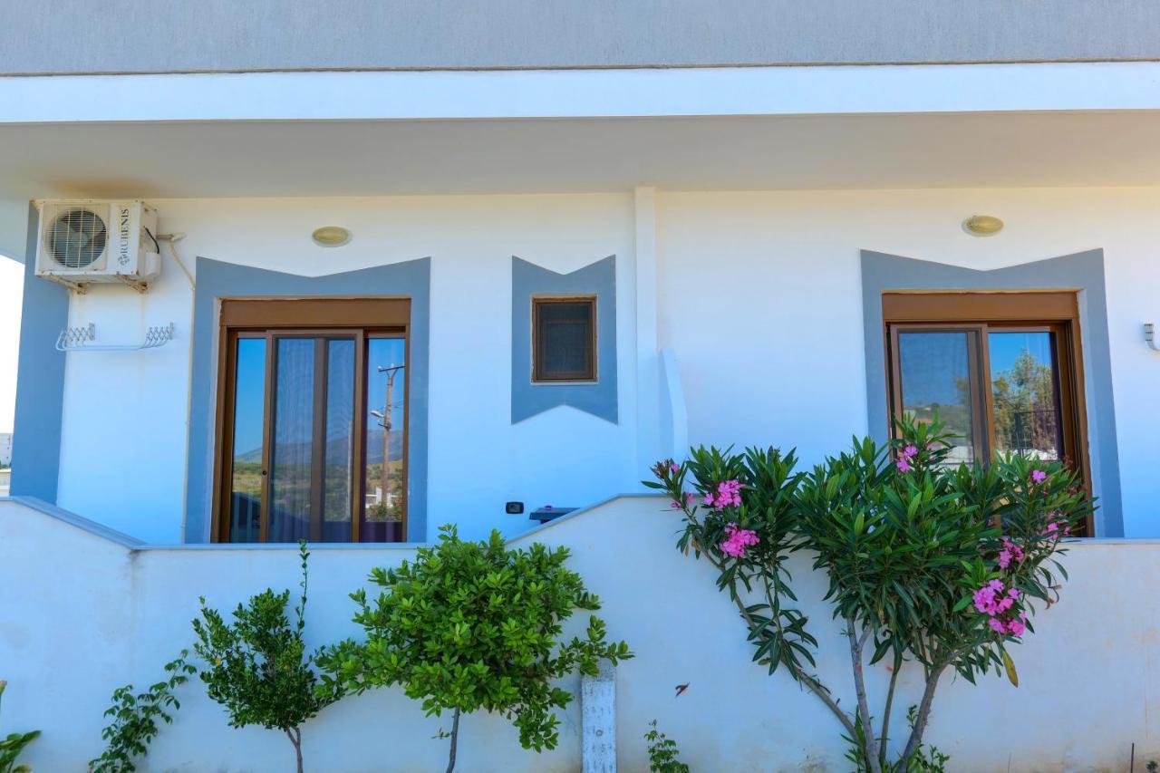 Vila Relax Ksamil Exterior foto